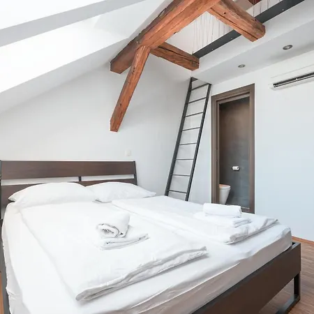 Hotel Atik Ljubljana