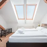 Atik 2* Liubliana